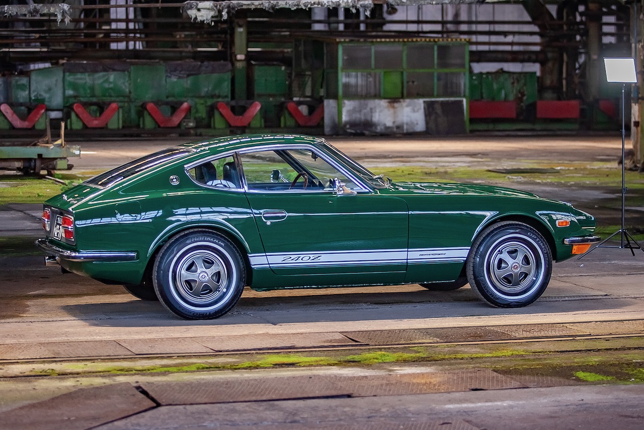 Fully Restored 1973 Racing Green Datsun 240z for sale