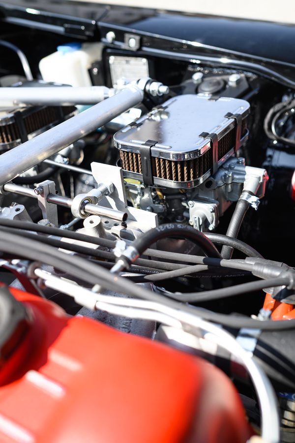 Mikuni sidedraft carburettor with mesh filter on the rebuilt L28 six of a 1975 Datsun 280Z