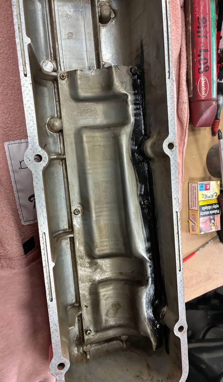 New piston ring pack Datsun L24 flat-top piston — 240Z engine rebuild