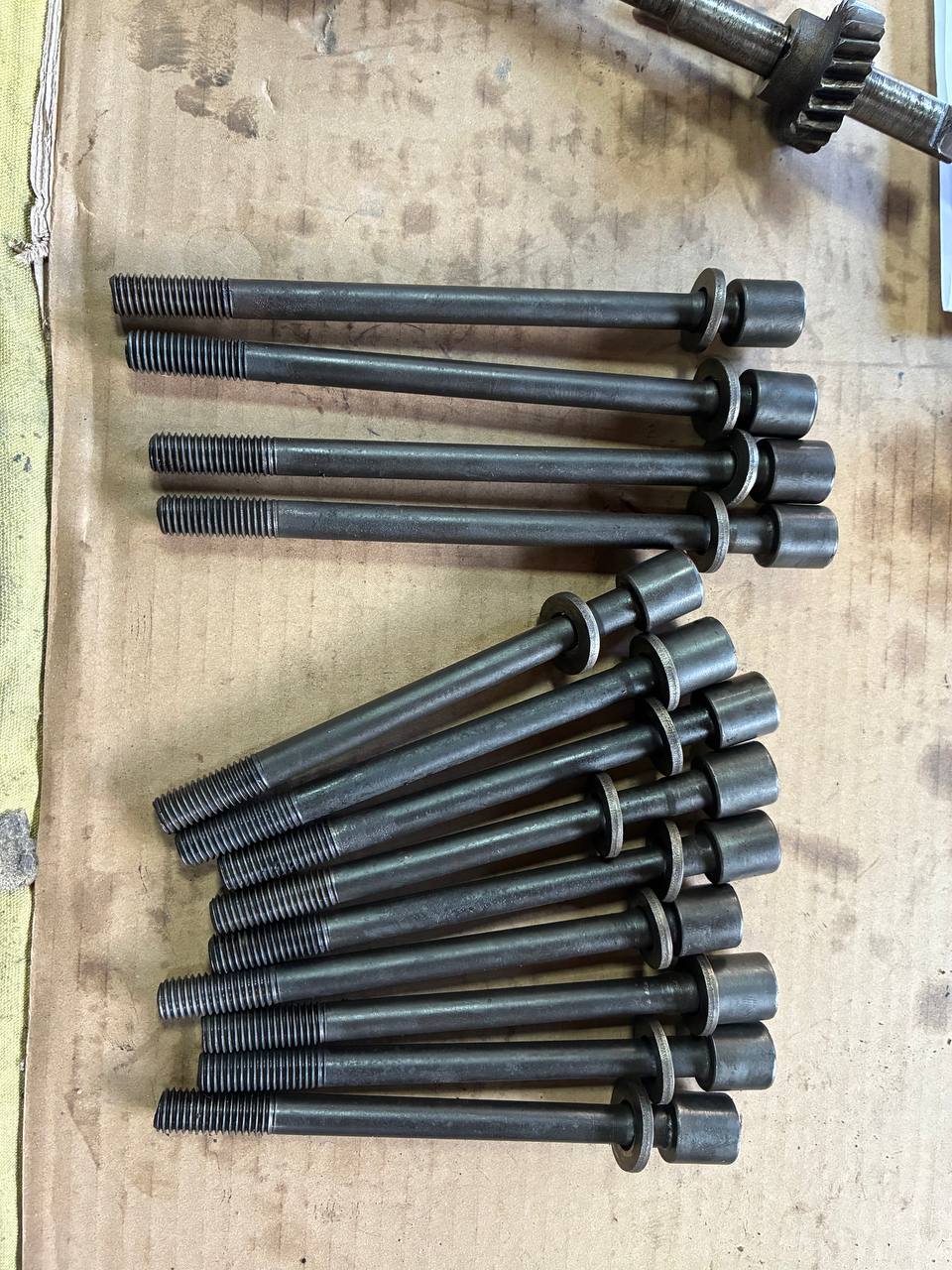 New head bolts Datsun L24 engine rebuild — 240Z fasteners