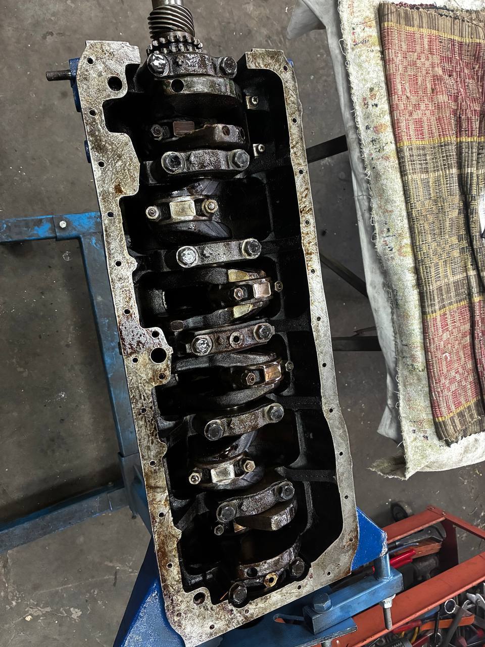 Datsun L24 NISSAN OHC head cam cover before teardown — 240Z engine