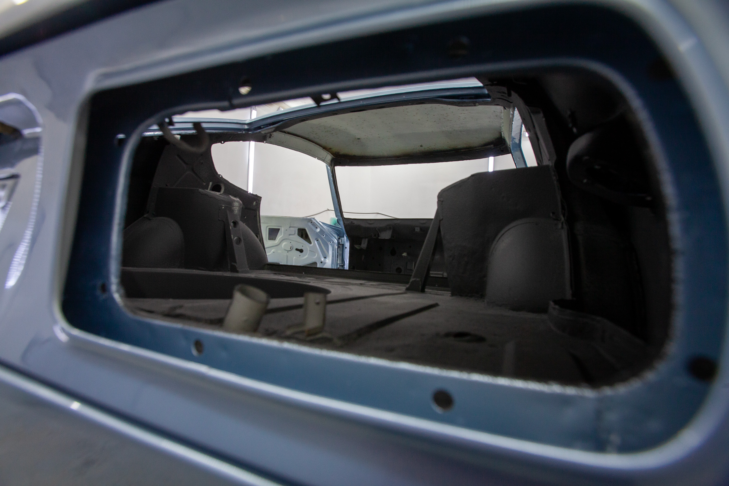 Datsun 240Z Heckansicht nach Restaurierung — Glasurit Lackierung