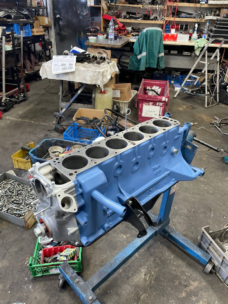 Datsun 260Z L26 engine fully rebuilt with upgraded fuel injection — S30 mechanical restoration