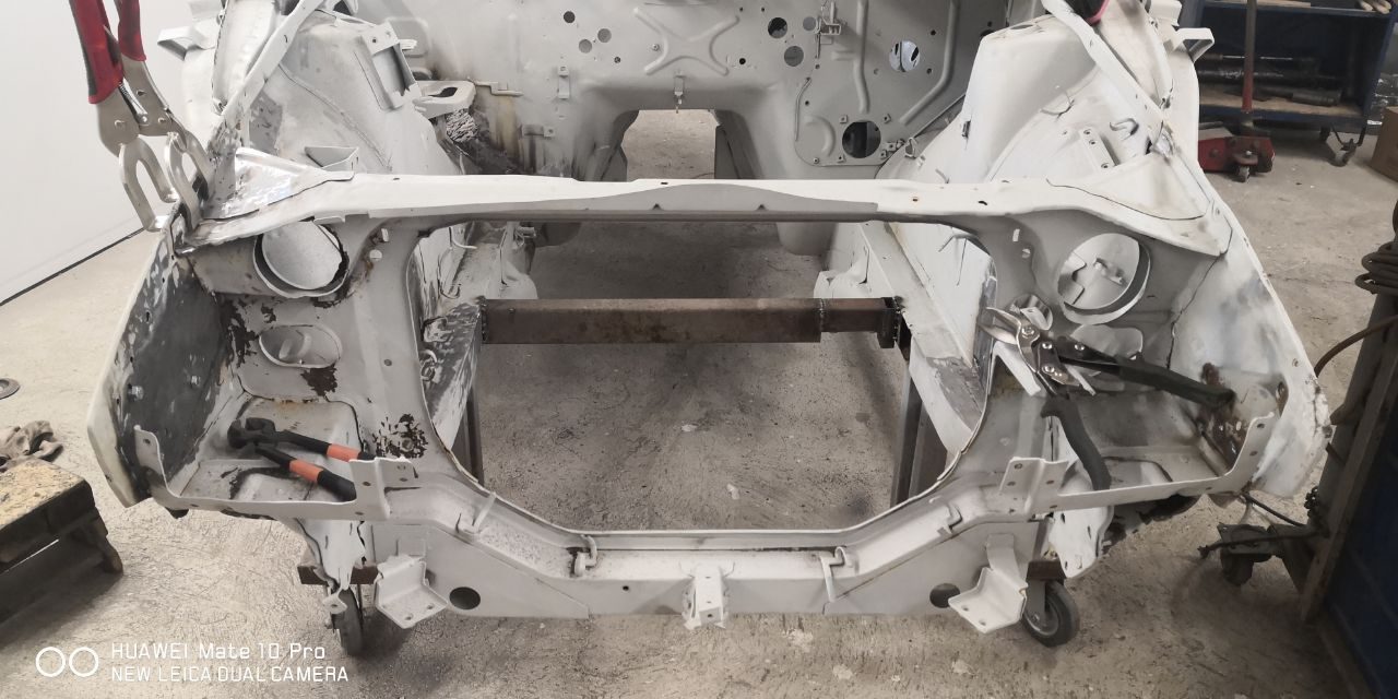 Datsun 280Z rear wheel arch rolled and reworked in metal for widebody kit and larger wheel clearance