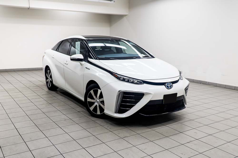 2016 Weiß Toyota Mirai Wasserstoff Brennstoffzelle PKW zu verkaufen – Top Zustand  mit Gebrauchtwagengarantie und Scheckheft
