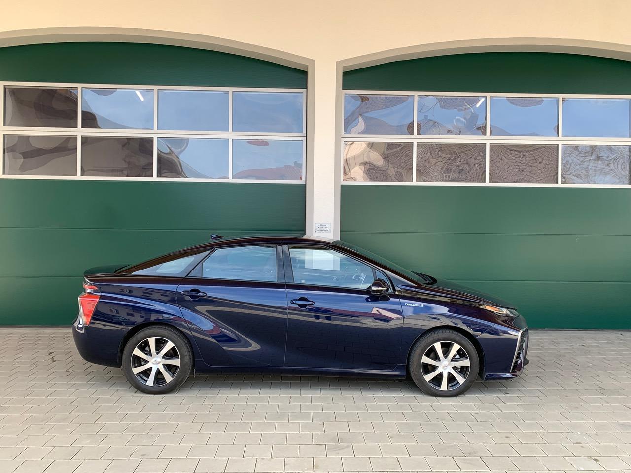Blau Toyota mirai wasserstoff auto zu Verkaufen