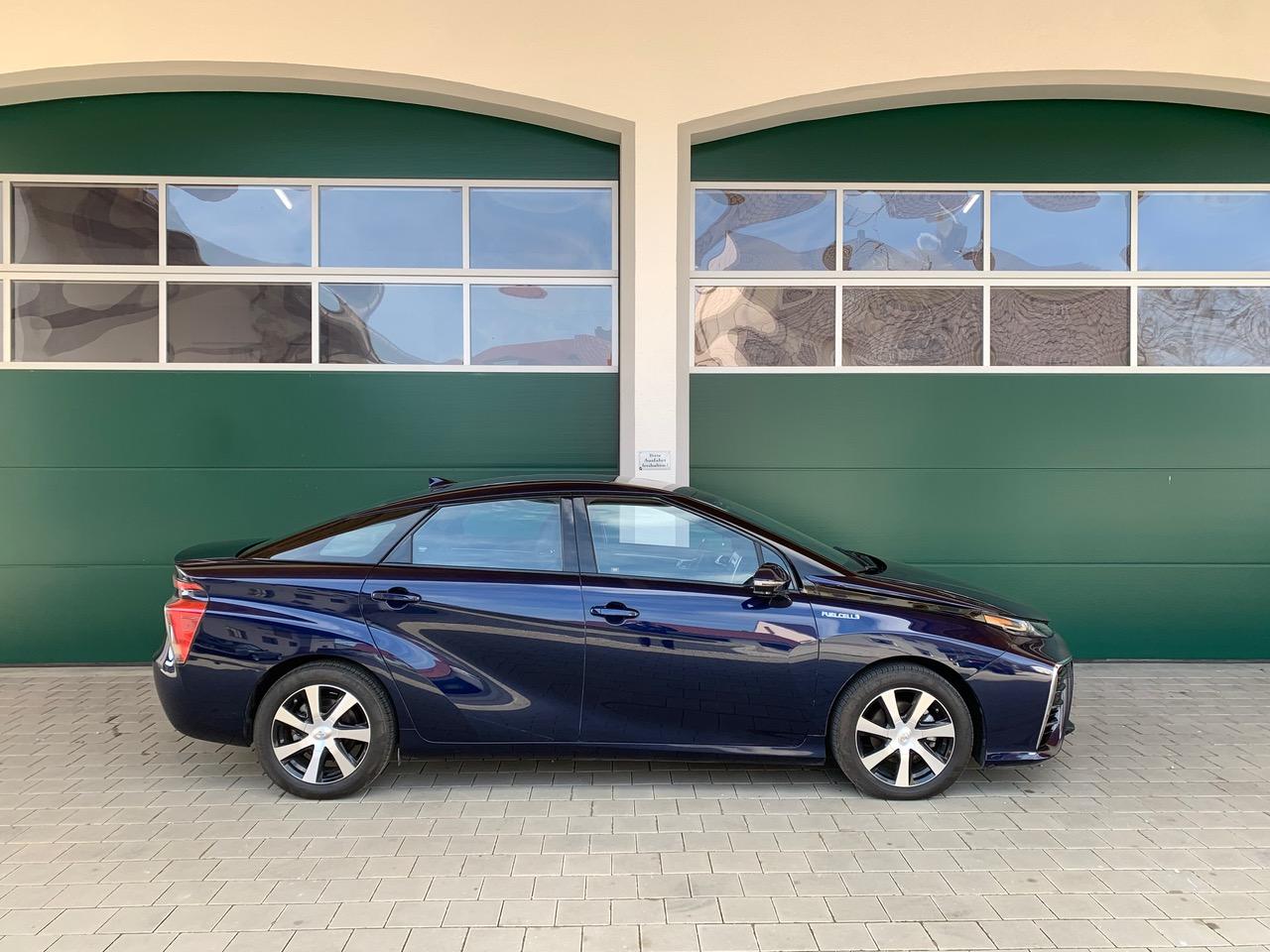 Blau Toyota mirai wasserstoff auto zu Verkaufen deutschland