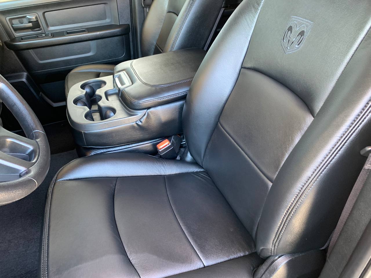 2017 Ram 1500 Express Quad Cab Verkaufen Gebraucht