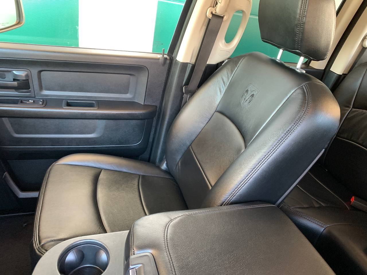 2017 Ram 1500 Express Quad Cab zu verkaufen Schweiz