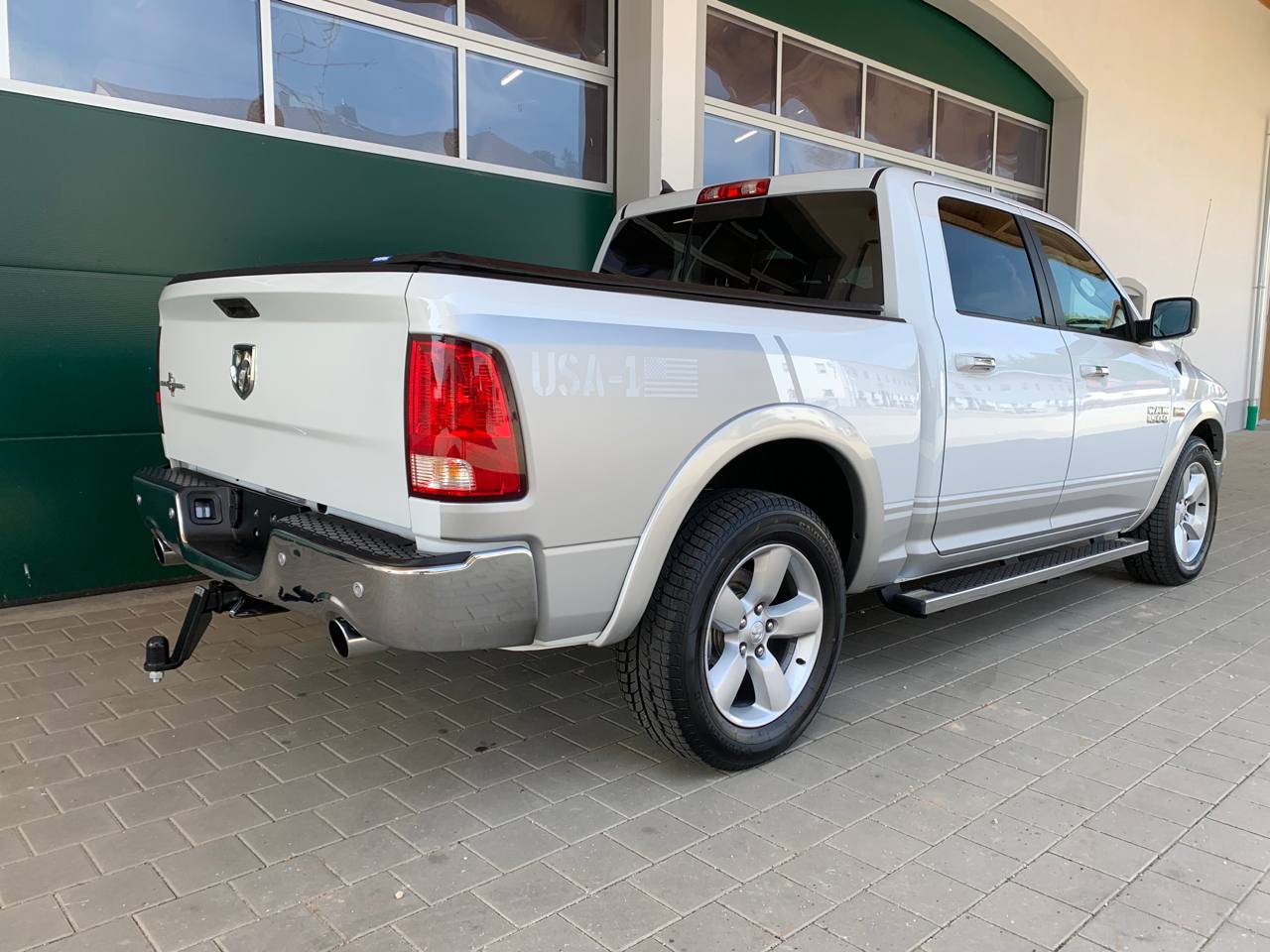 2017 Dodge Ram 1500 kaufen gebraucht mobile.de