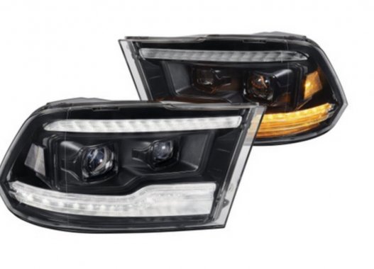 Scheinwerfersatz in Voll LED Technik für Ram 2009 bis 2018 und 2019, 2020, 2021 Ram Classic