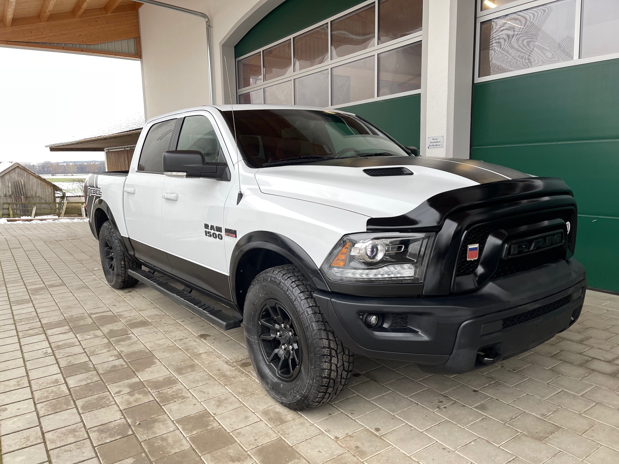 Dodge Ram rebel Europe