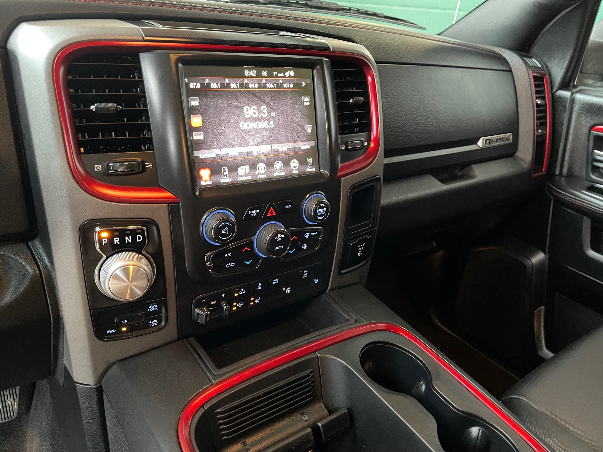 2016 Dodge Ram Rebel 1500 Classic zu verkaufen Schweiz