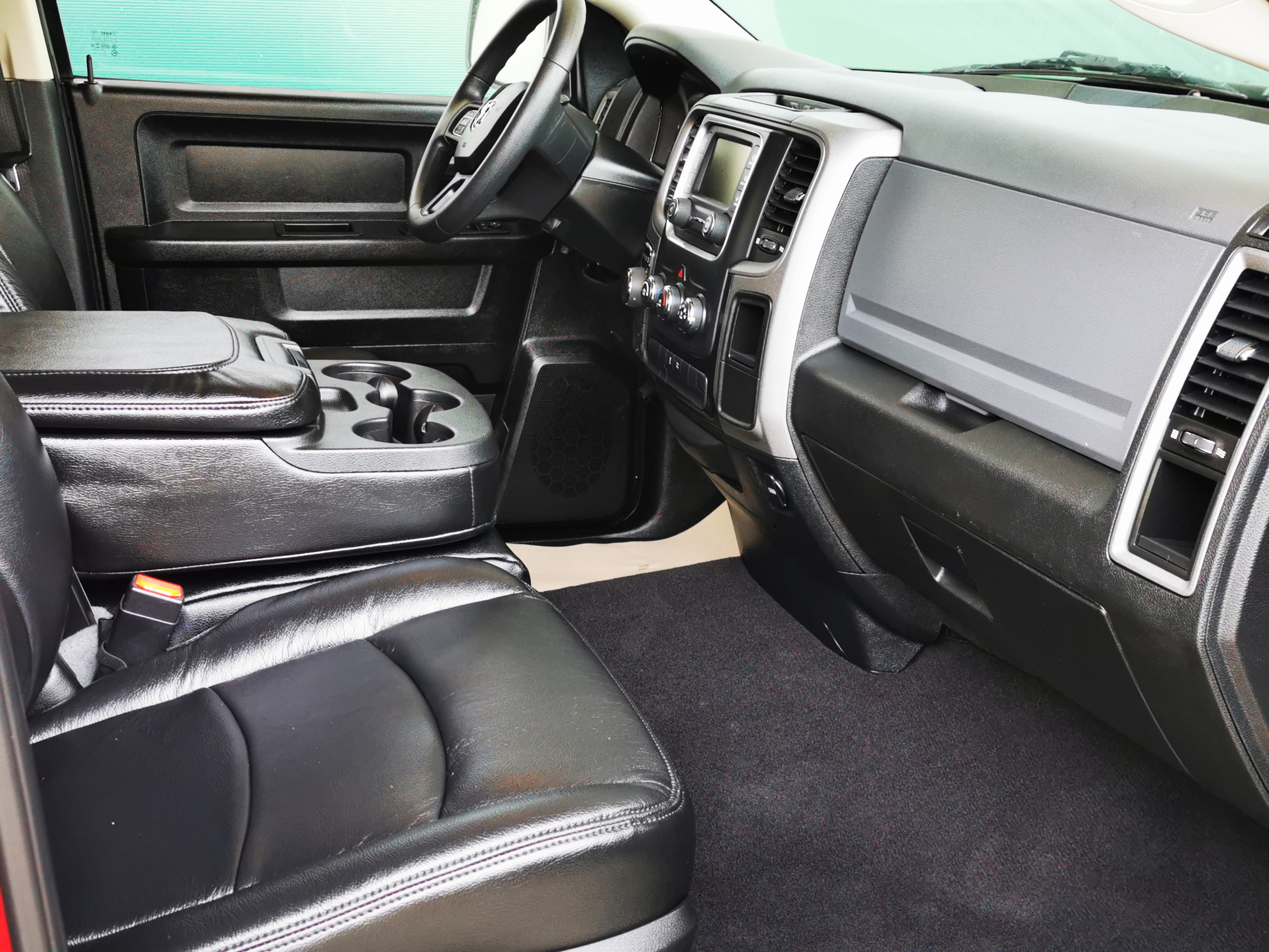 2018 Dodge Ram Quad Cab 6 seater for sale Germany