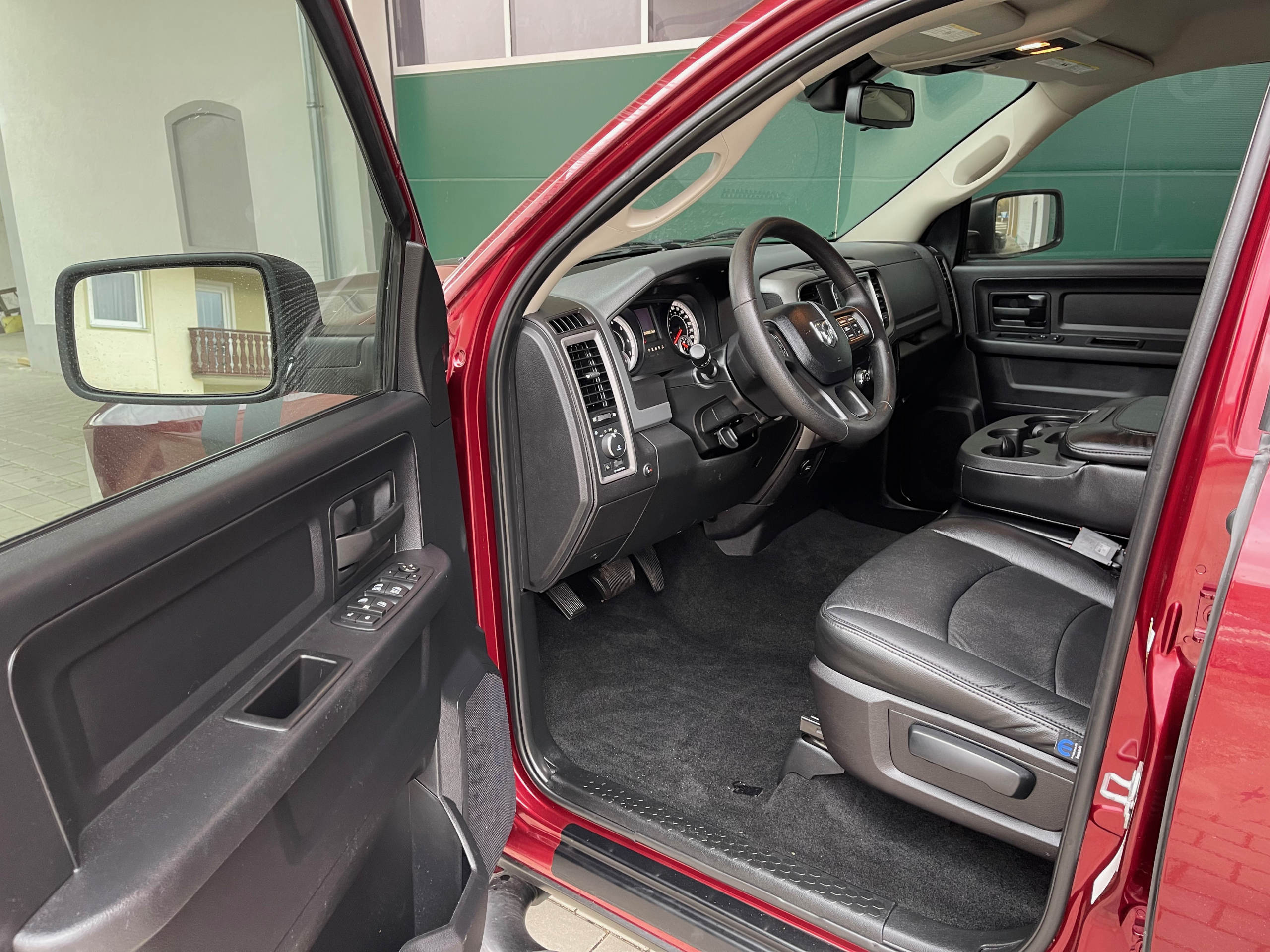 2016 Dodge Dodge Ram 1500 zu verkaufen Schweiz