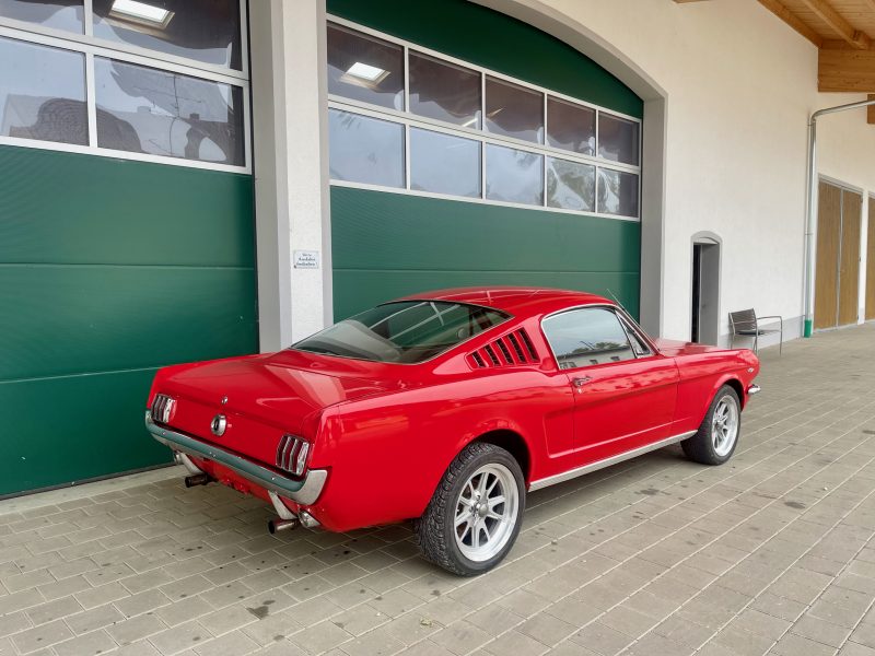 1965 Ford Mustang Fastback V8 for sale Saudi Arabia