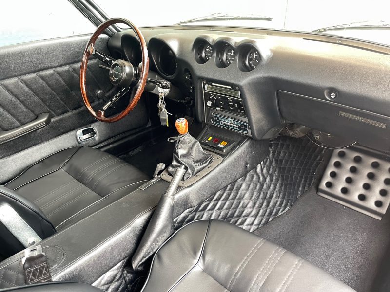 Grau Datsun 240z zu verkaufen Deutschland komplett restauriert