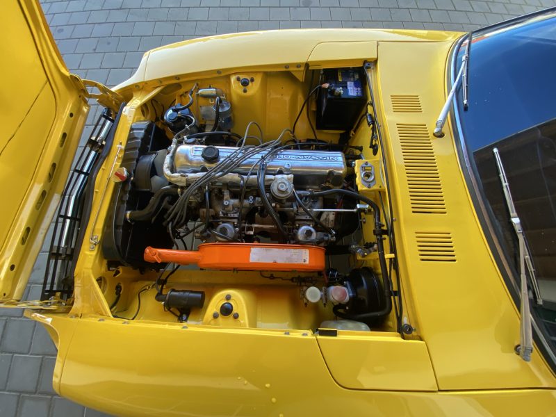 Yellow datsun 240z 260z widebody for sale