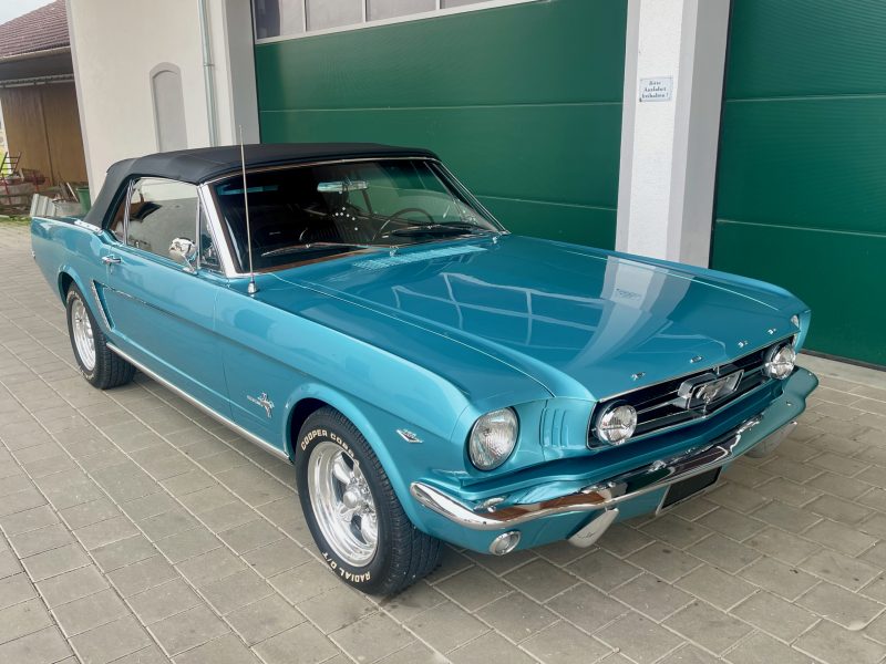 Blau 1965 Ford Mustang Convertible zu verkaufen Deutschland komplett restauriert