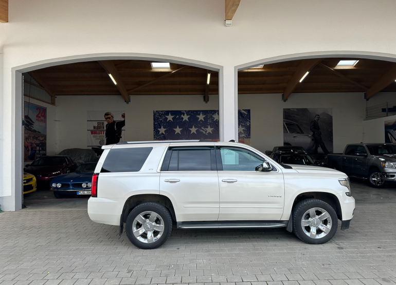 2015 Chevy Tahoe SUV zu verkaufen