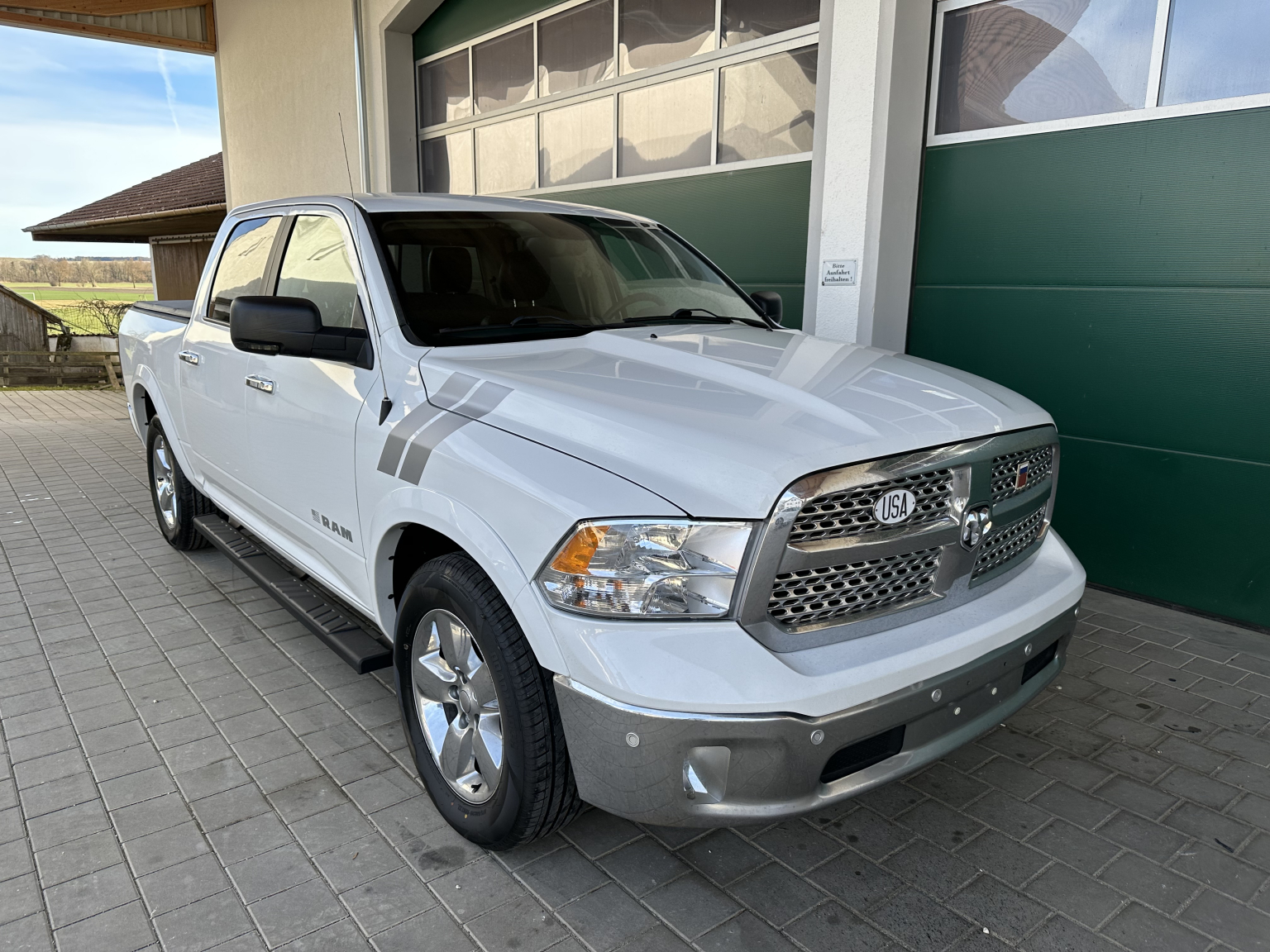 Sitemapcdatahttpsomobeldreferenzcomextraordinary 2016 Dodge Ram Crew Cab Pictures
