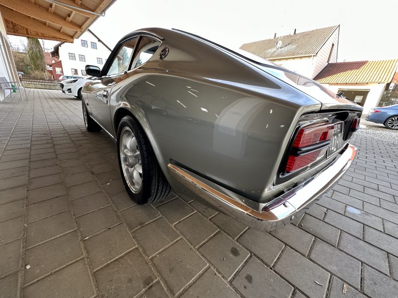 1971 Datsun 240z fairlady restoration shops near me