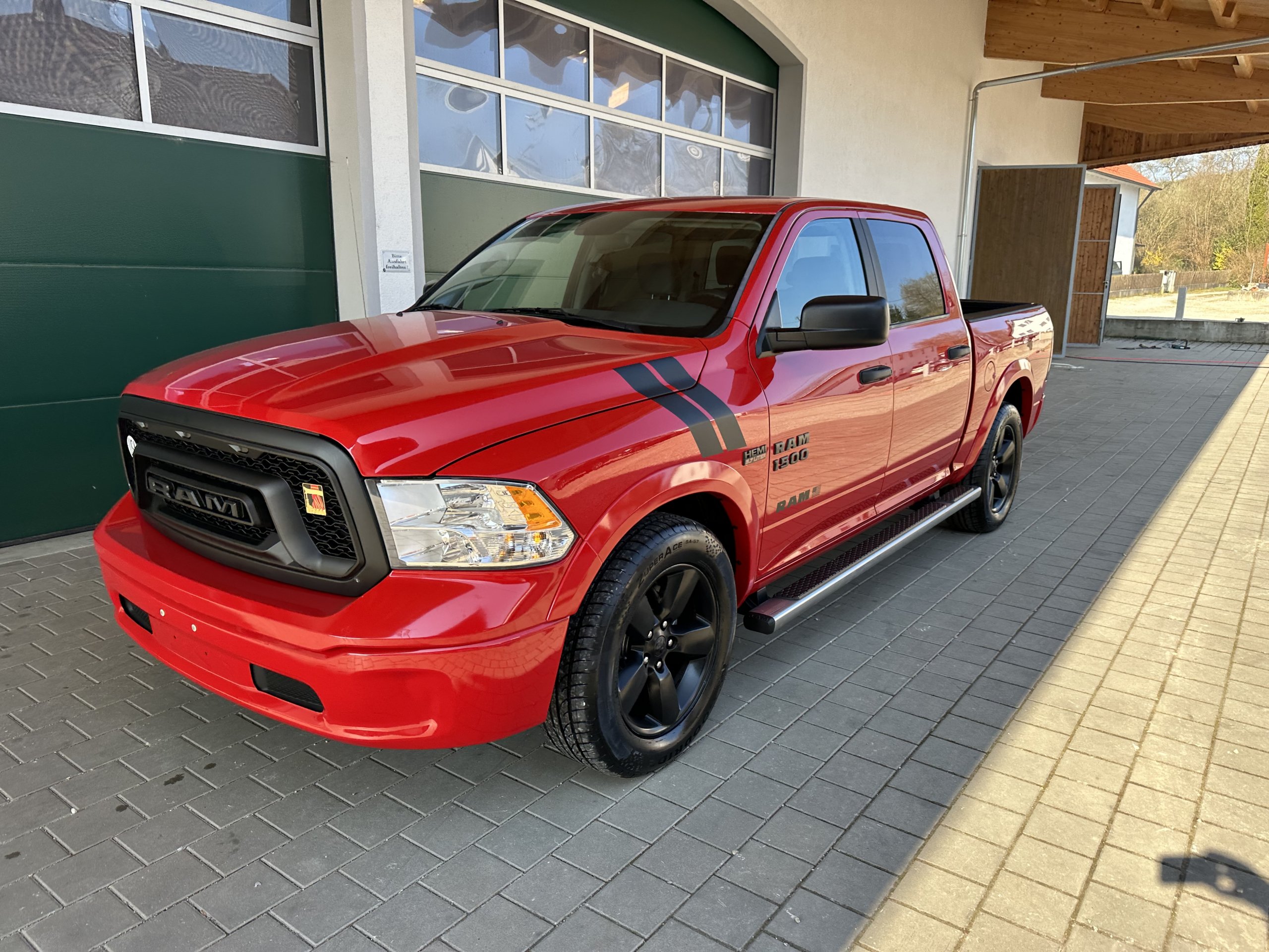 Dodge Ram 1500 Gen 4 d'occasion de 2017 à vendre en Europe