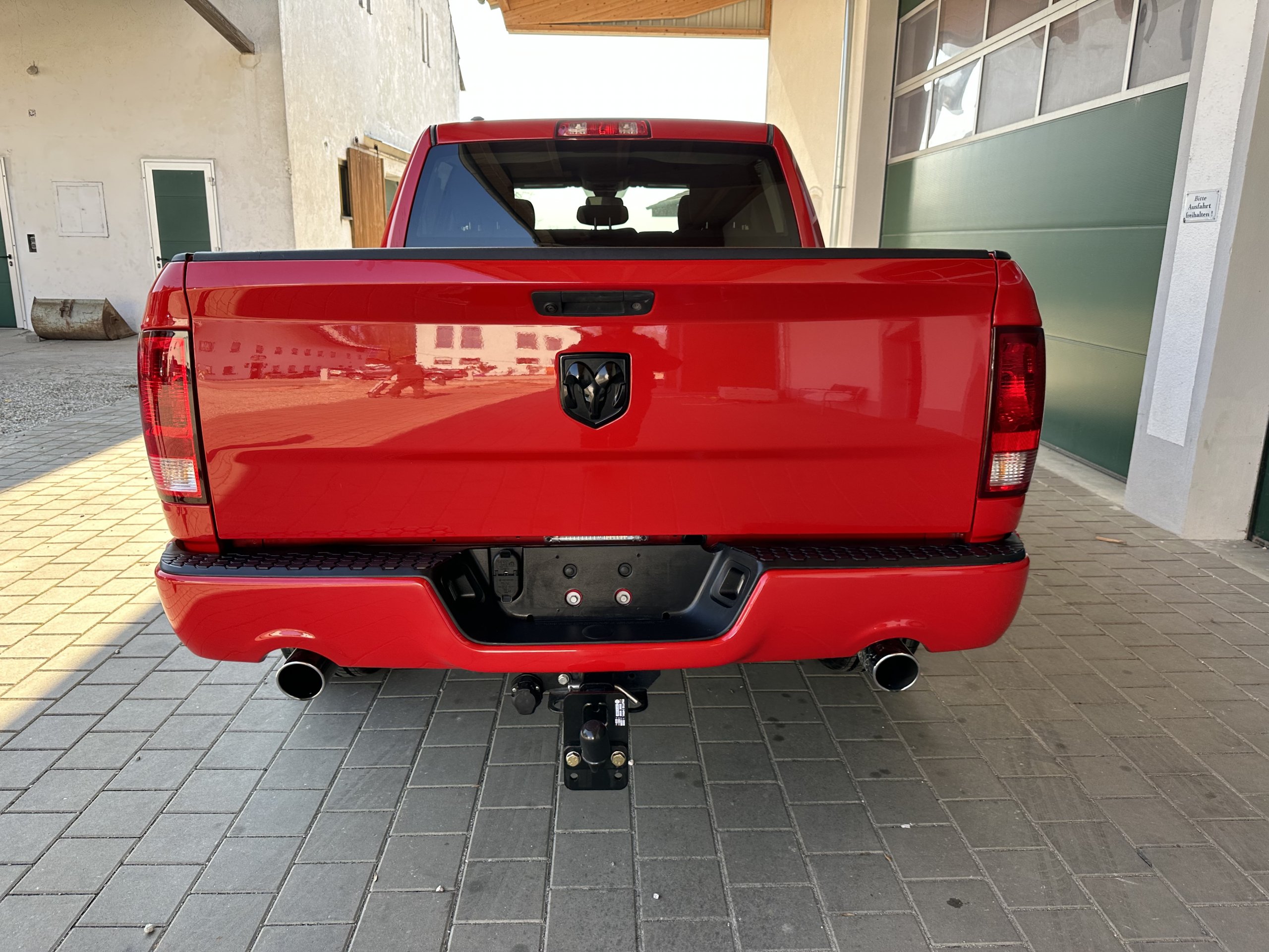 Dodge Ram 1500 Gen 4 usada de 2017 à venda na Europa