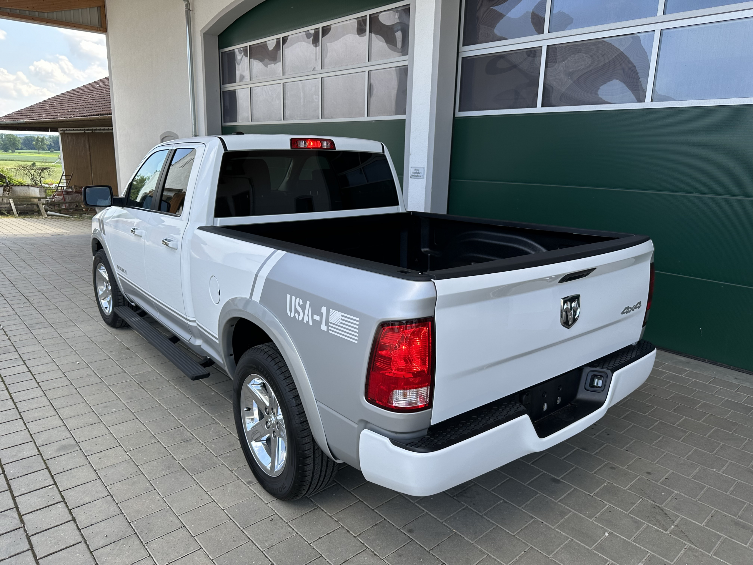 2018 Dodge Ram 1500 4x4 zu verkaufen Hannover