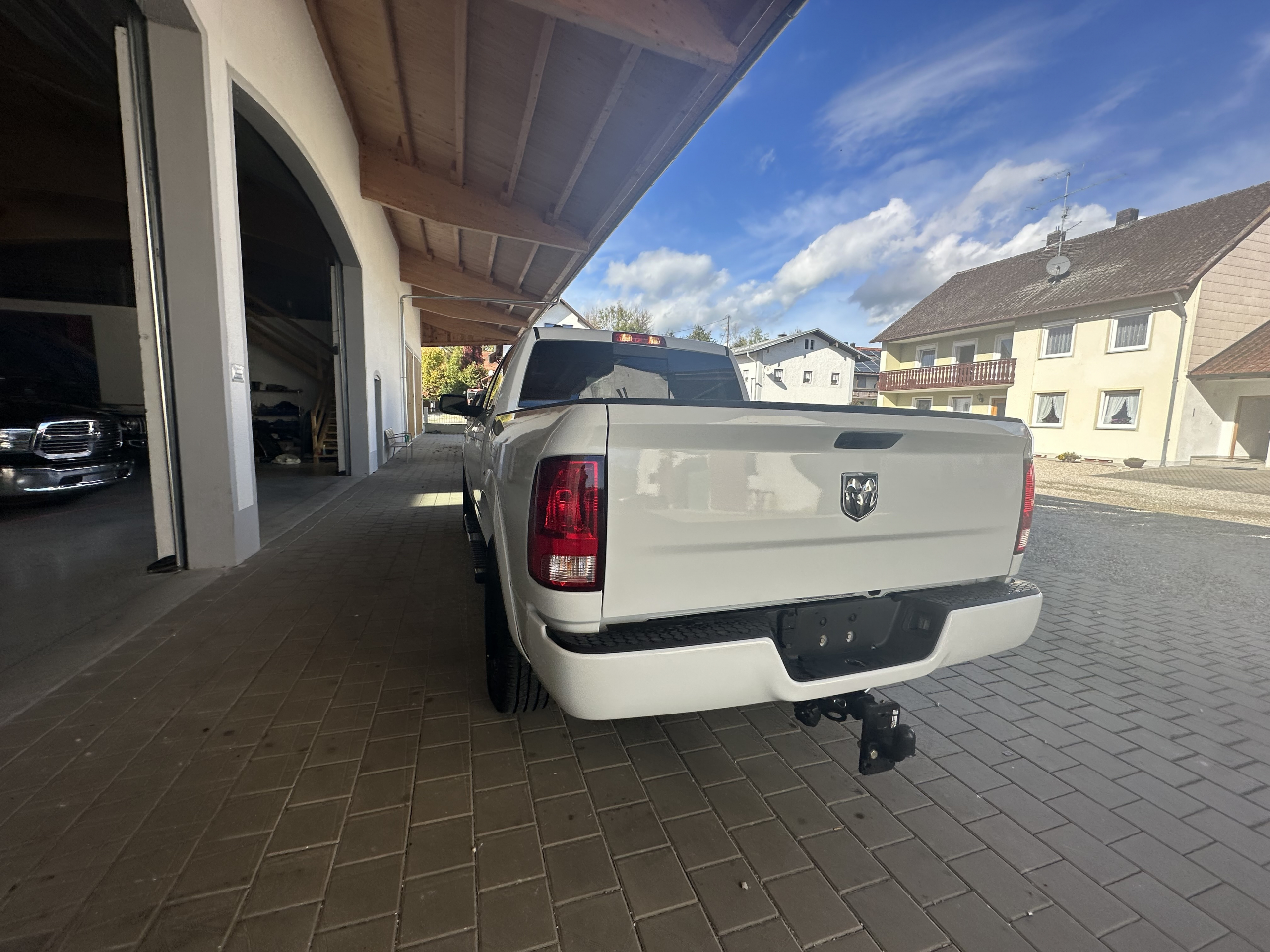 2019 Dodge Ram 1500 Europe zu verkaufen Duisburg
