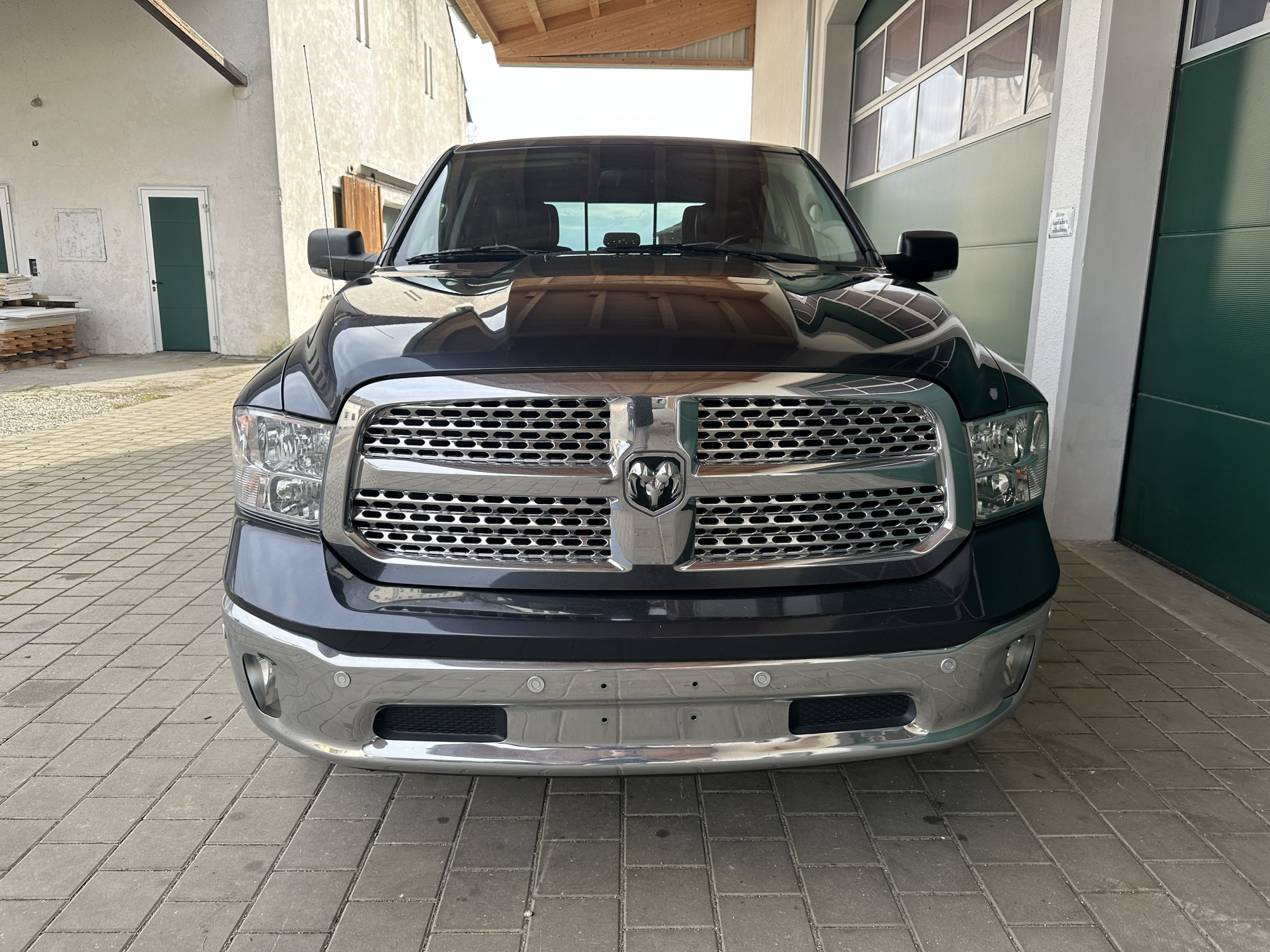 2017 dodge ram 1500 gebrauchtwagen zu verkaufen Stuttgart