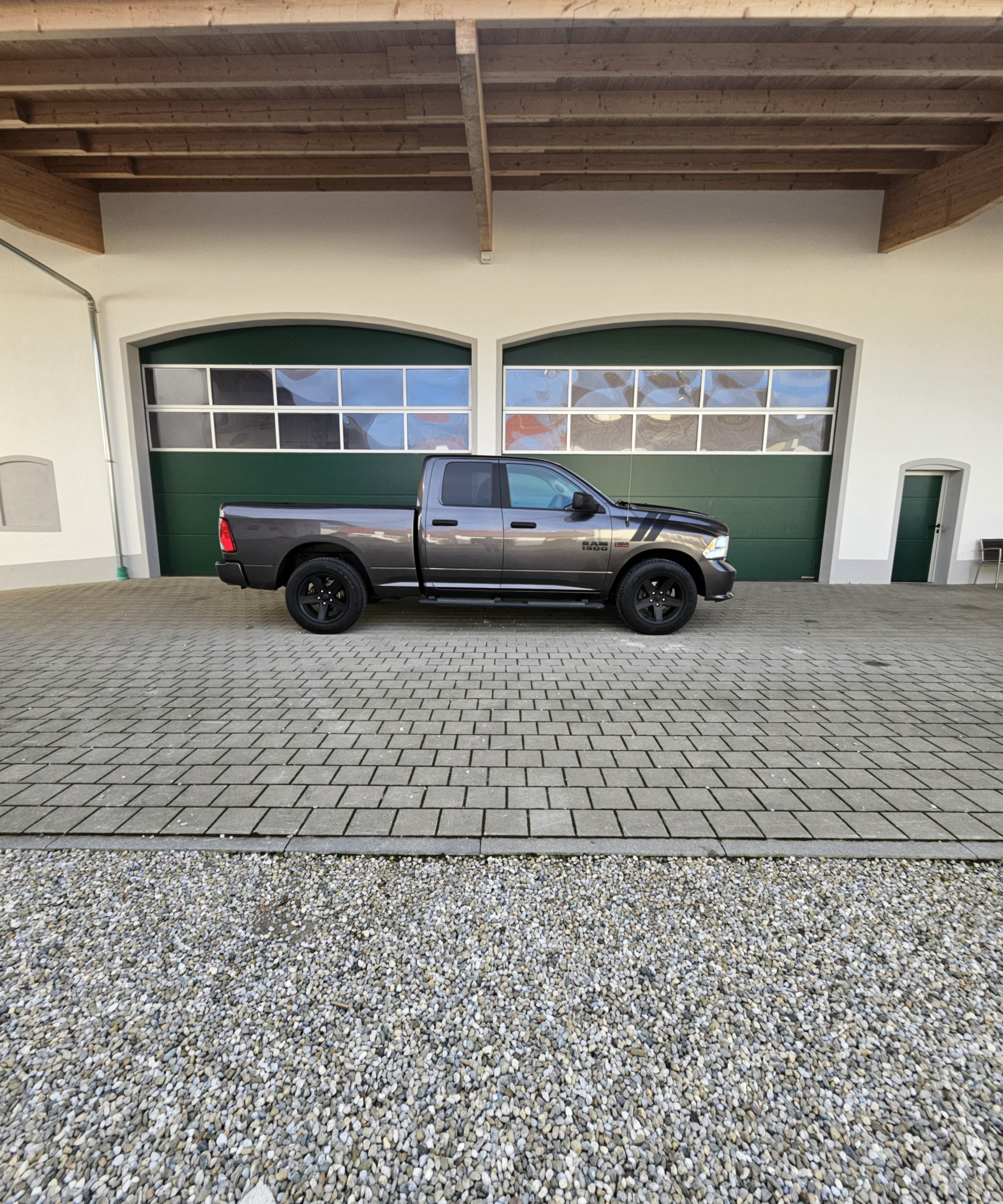2015 Dodge Ram 1500 Grau zu verkaufen Frankfurt