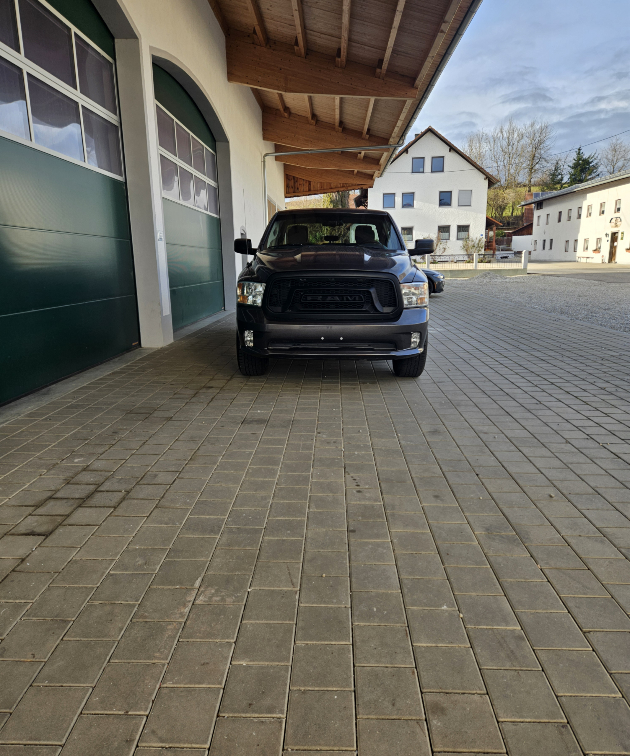 2015 Dodge Ram 1500 Grau zu verkaufen Lausanne