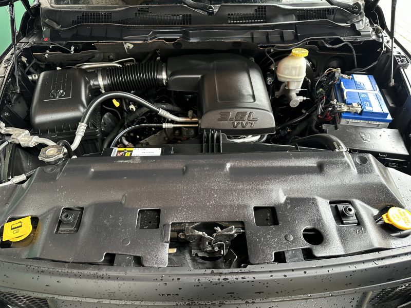 2017 Dodge Ram 1500 Schwarz zu verkaufen Düsseldorf