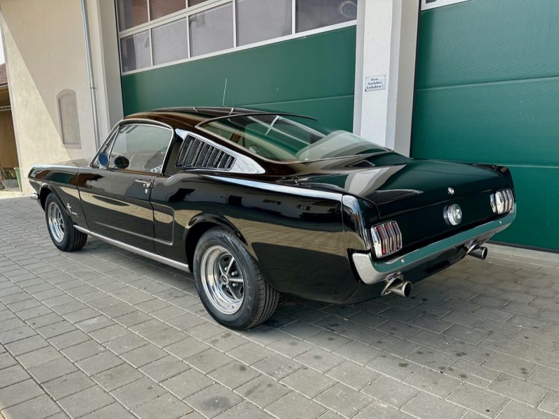 Ford Mustang Fastback for sale3