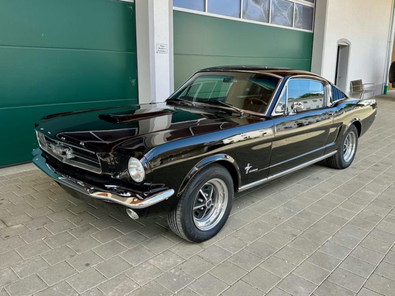 Ford Mustang Fastback for sale4