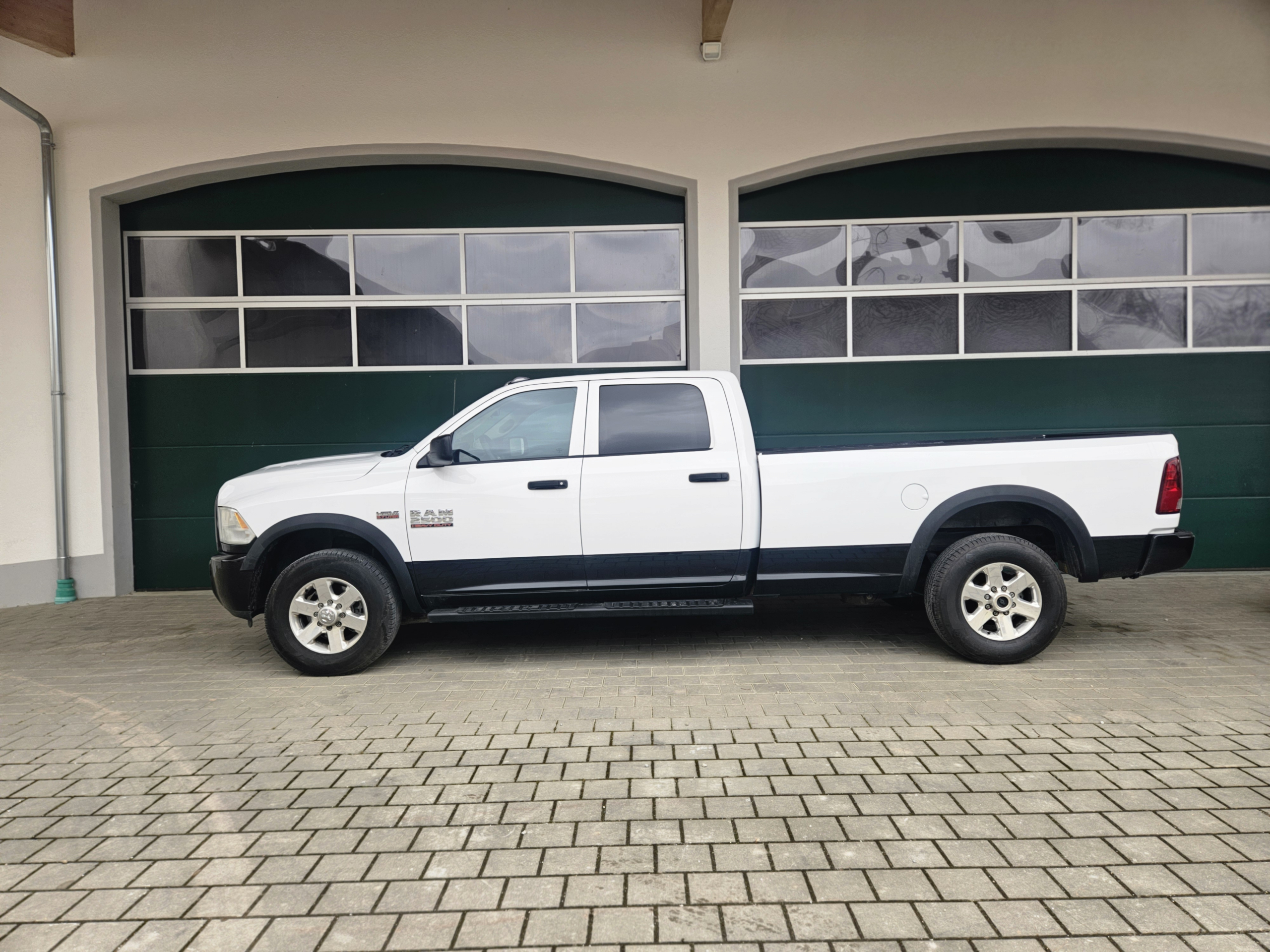 2017 Ram 2500 Unfallfrei 5.7L zu verkaufen Frankfurt