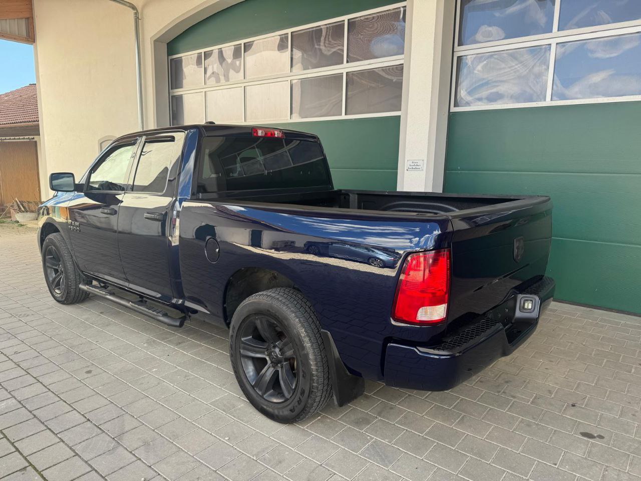 2018 Dodge Ram 4x4 for sale in Frankfurt Germany