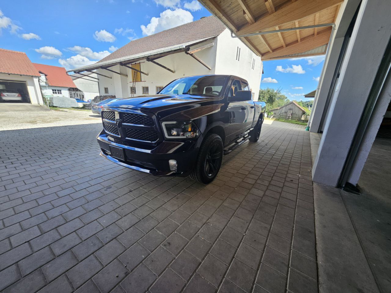 2018 Dodge Ram 4x4 for sale in Geneva Switzerland