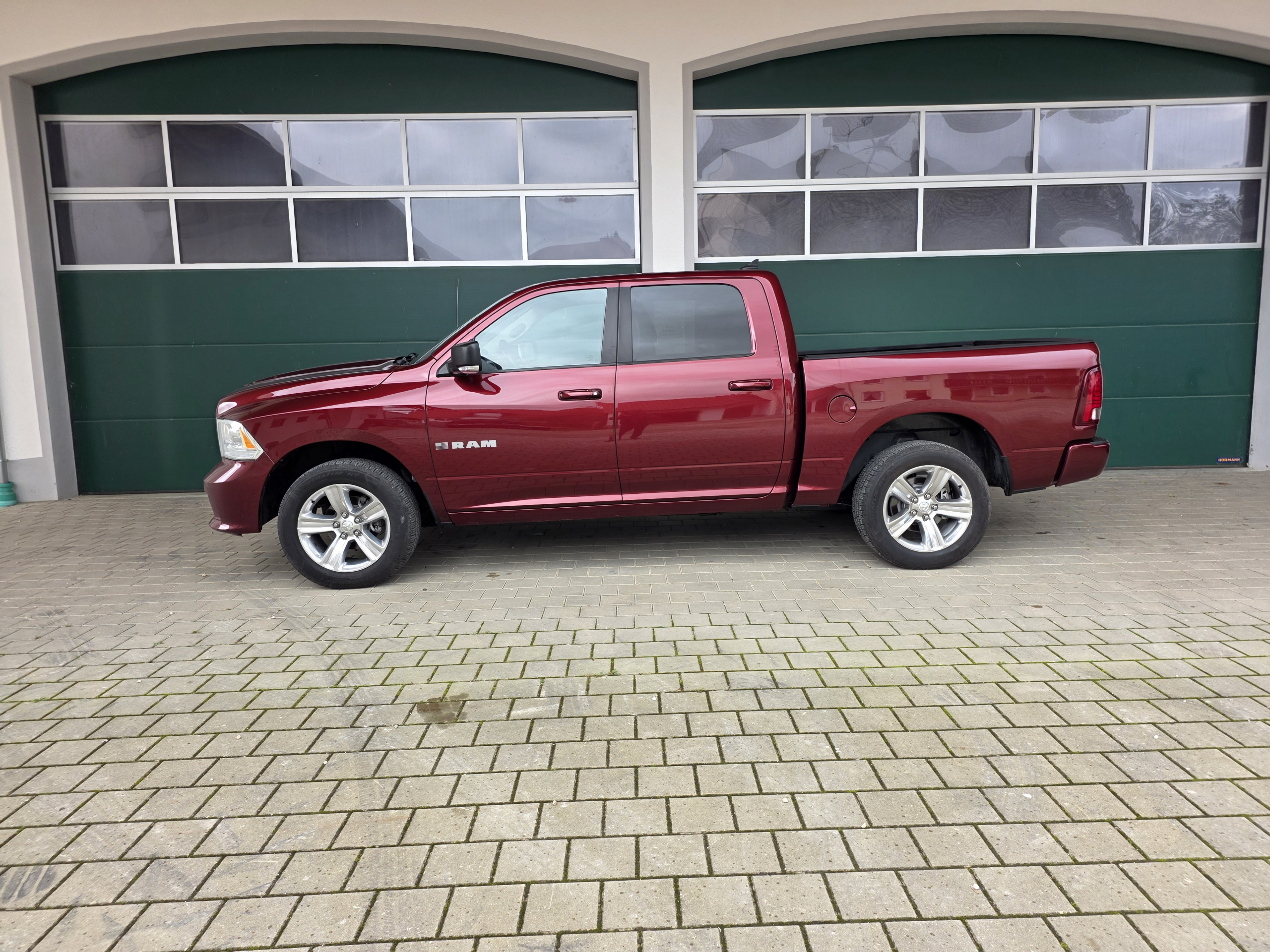 2018 dodge ram sport 1500 Big Horn à venda Lisbon