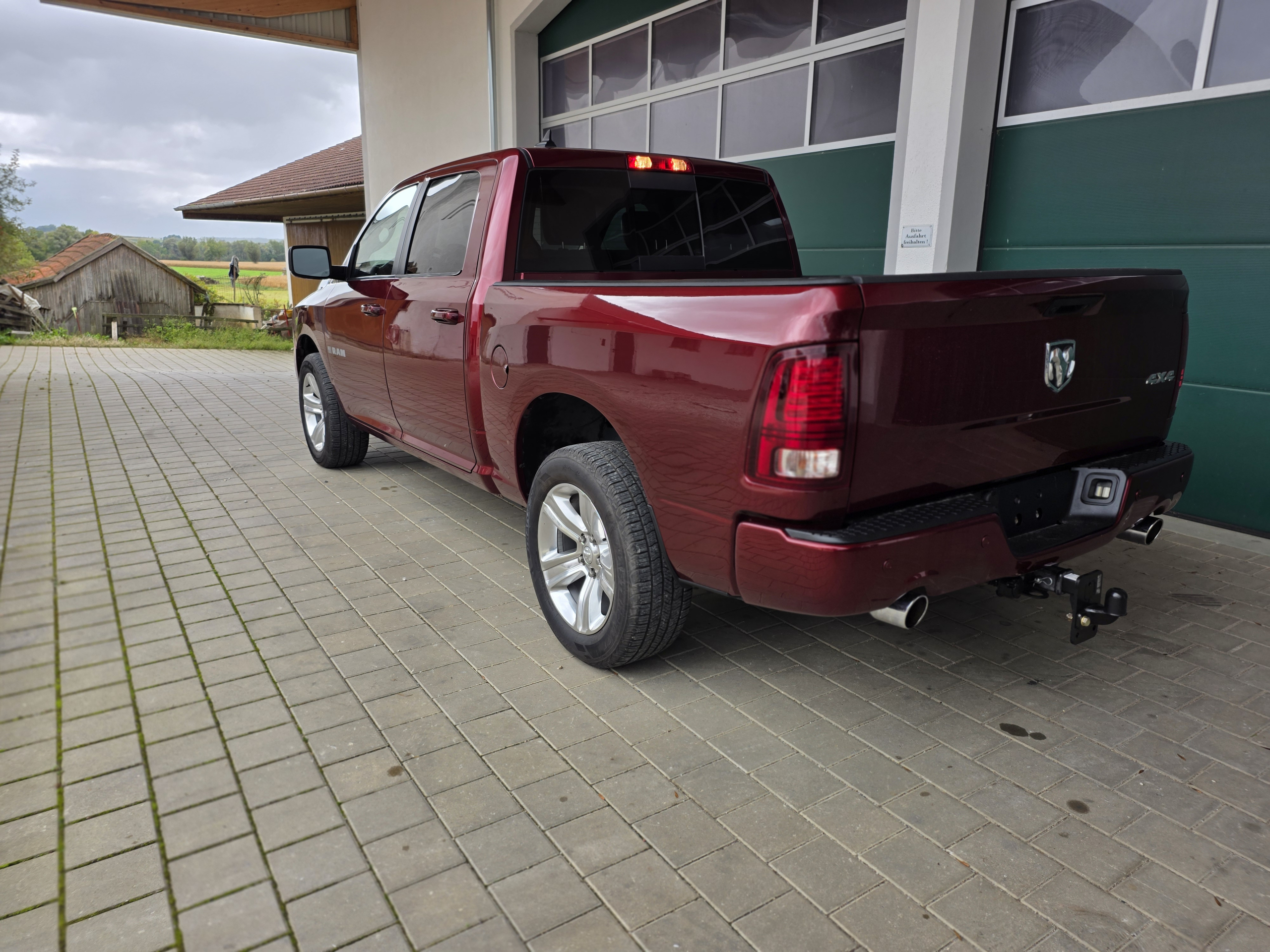 2018 dodge ram sport EU for sale in Oslo Norway