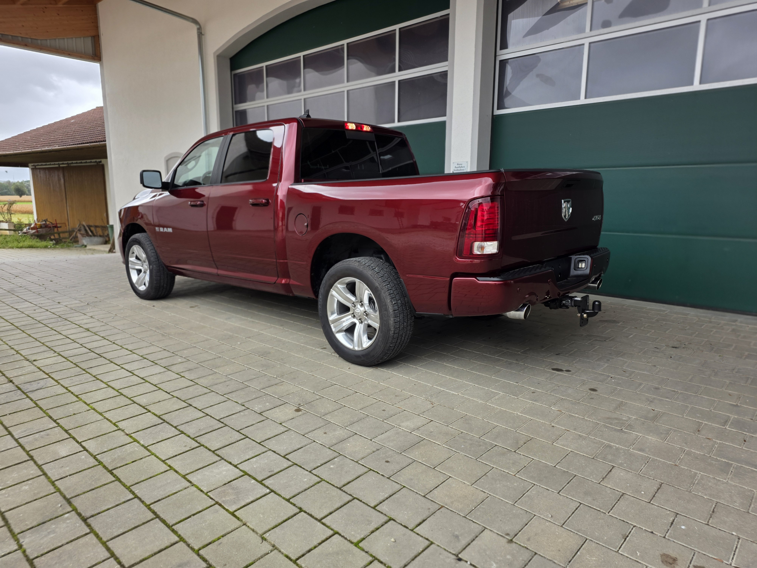 2018 dodge ram sport EU for sale in Zurich Switzerland