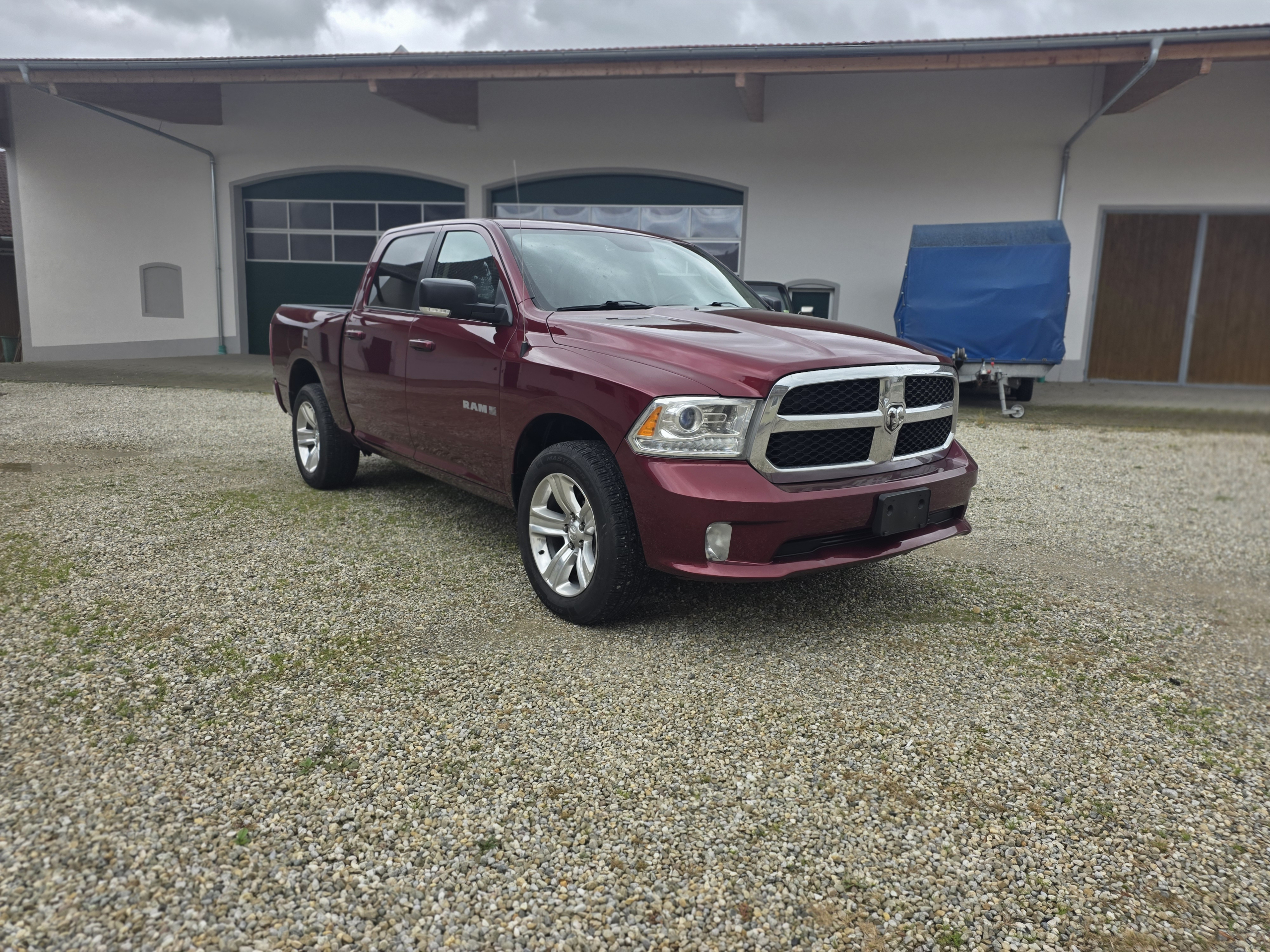 dodge ram sport gebraucht Deutschland zu verkaufen Düsseldorf
