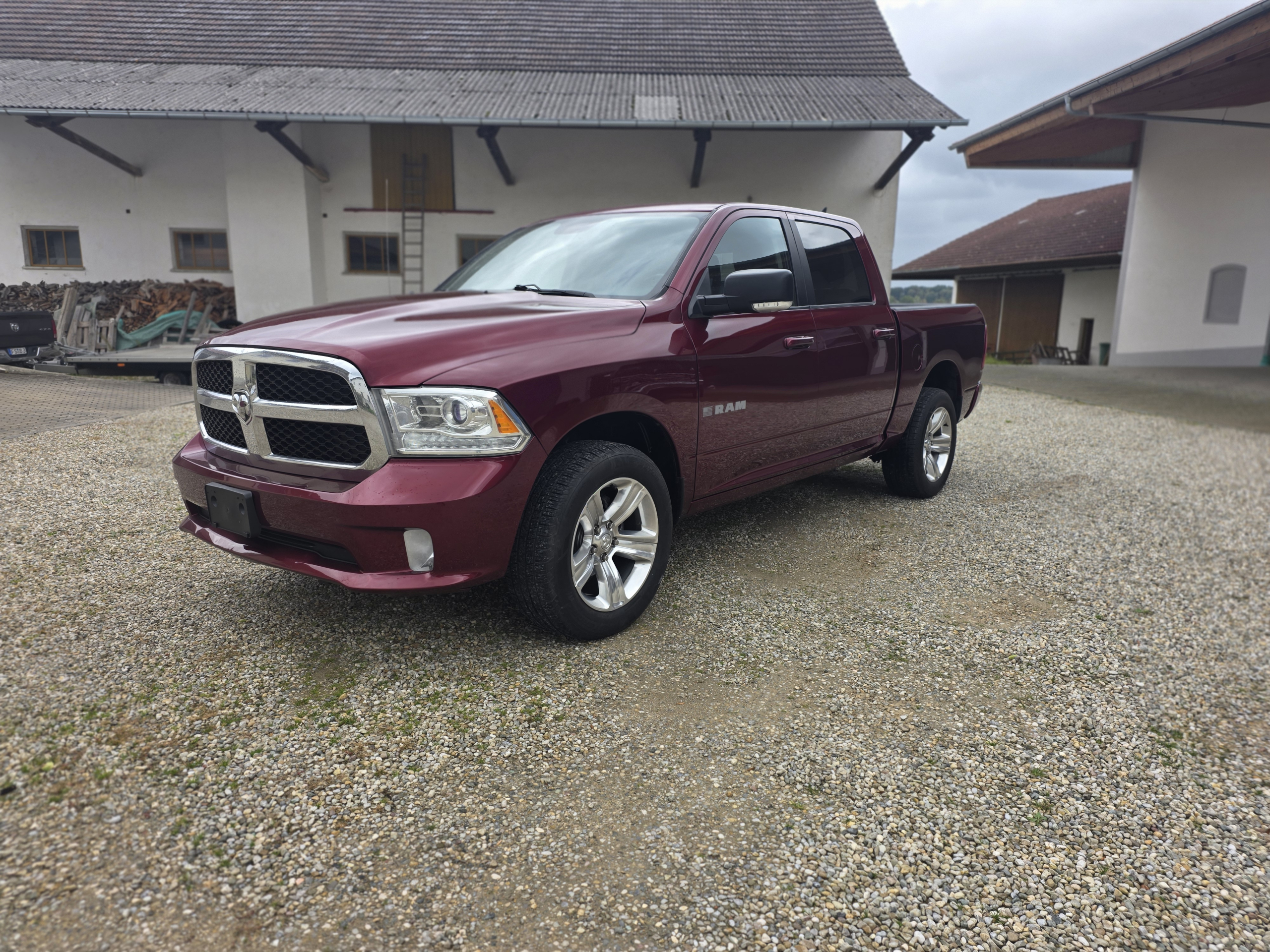 dodge ram sport gebraucht Deutschland zu verkaufen Köln