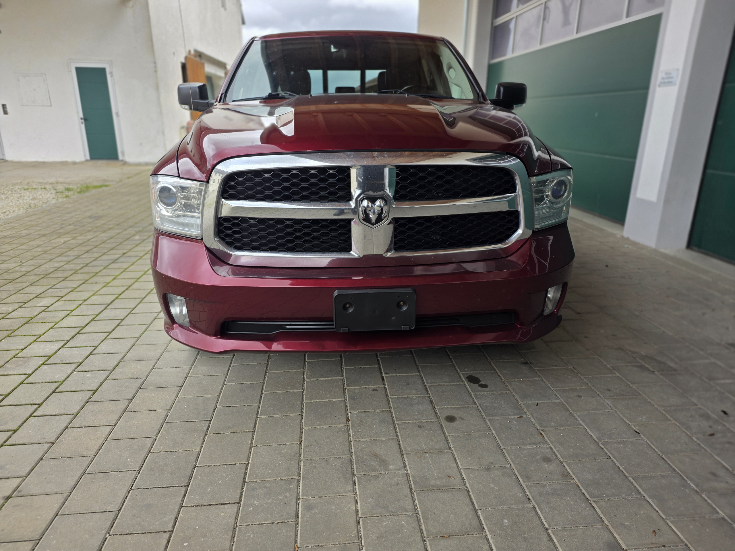 dodge ram sport gebraucht Germany zu verkaufen Bochum