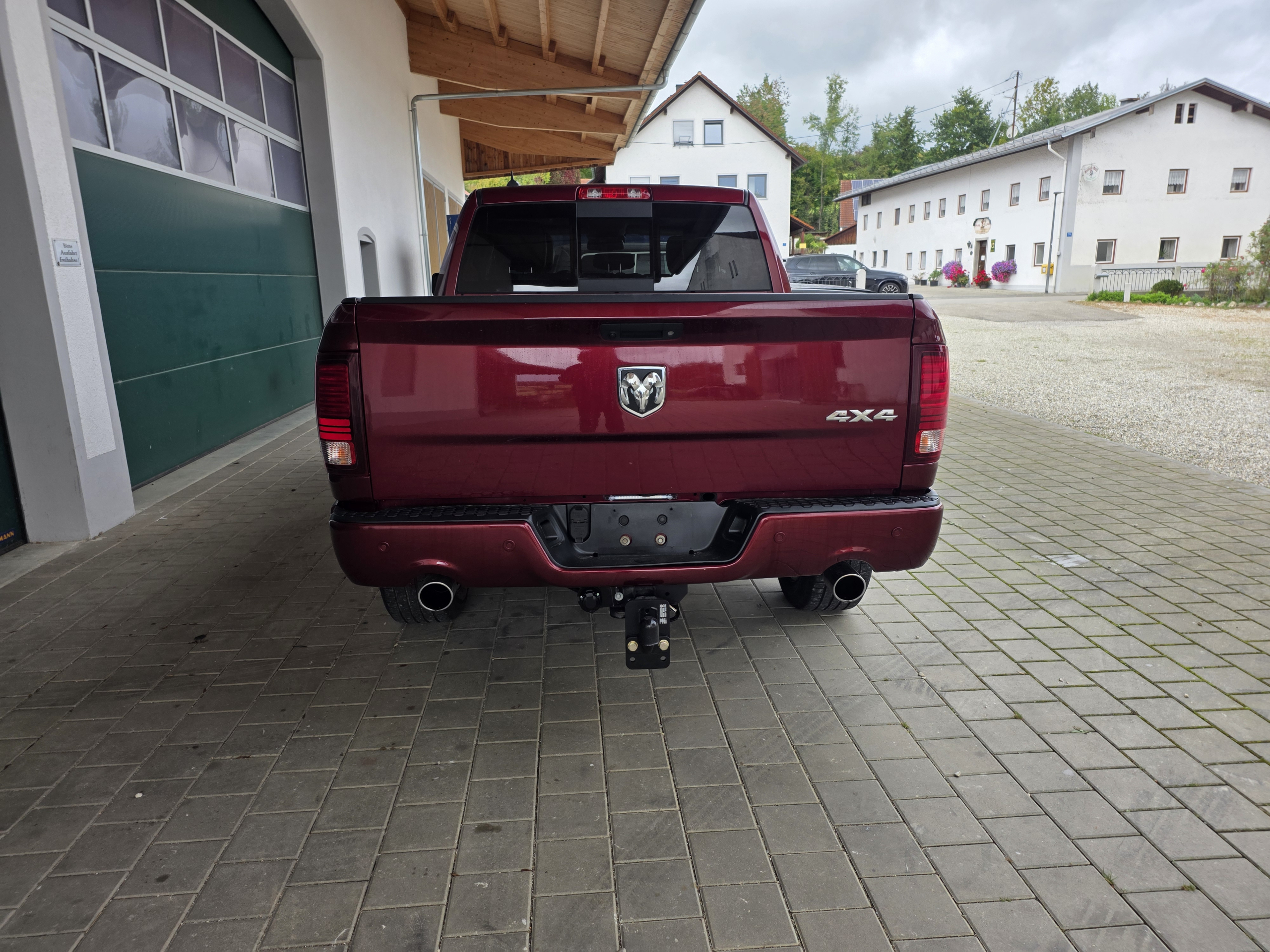 dodge ram sport gebraucht Germany zu verkaufen Gelsenkirchen