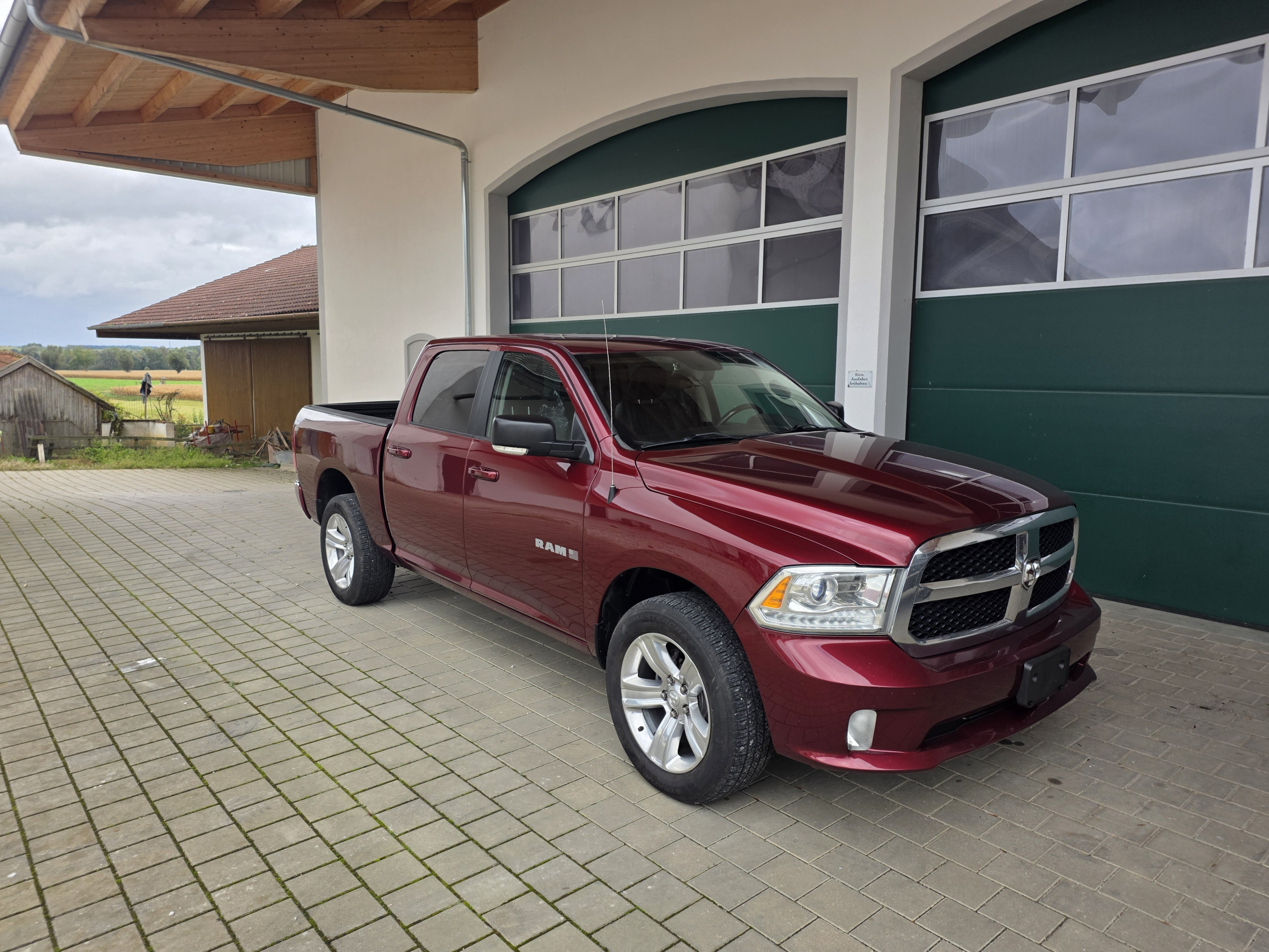 dodge ram sport gebraucht Germany zu verkaufen Kiel