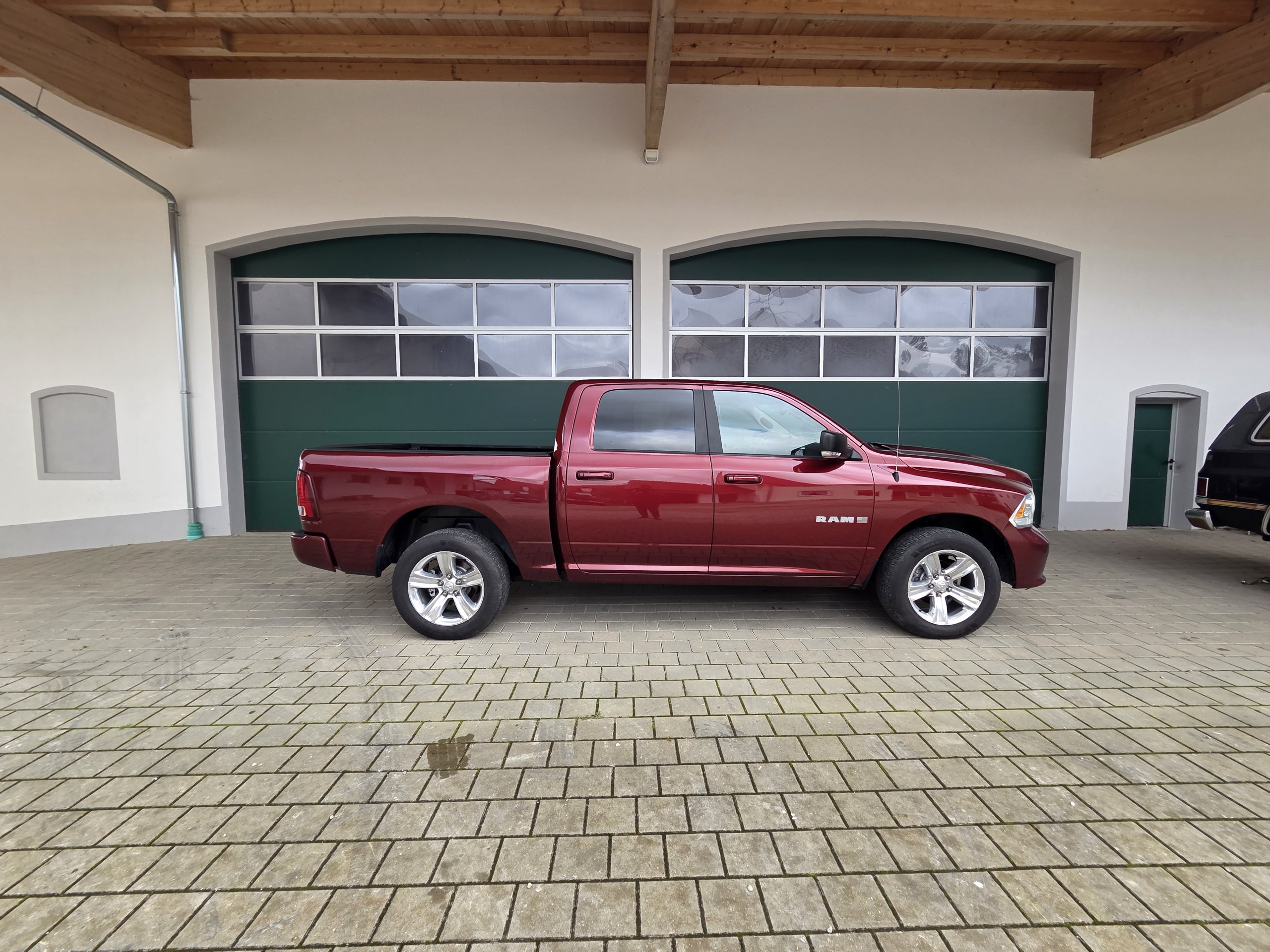 dodge ram sport gebraucht Germany zu verkaufen Krefeld