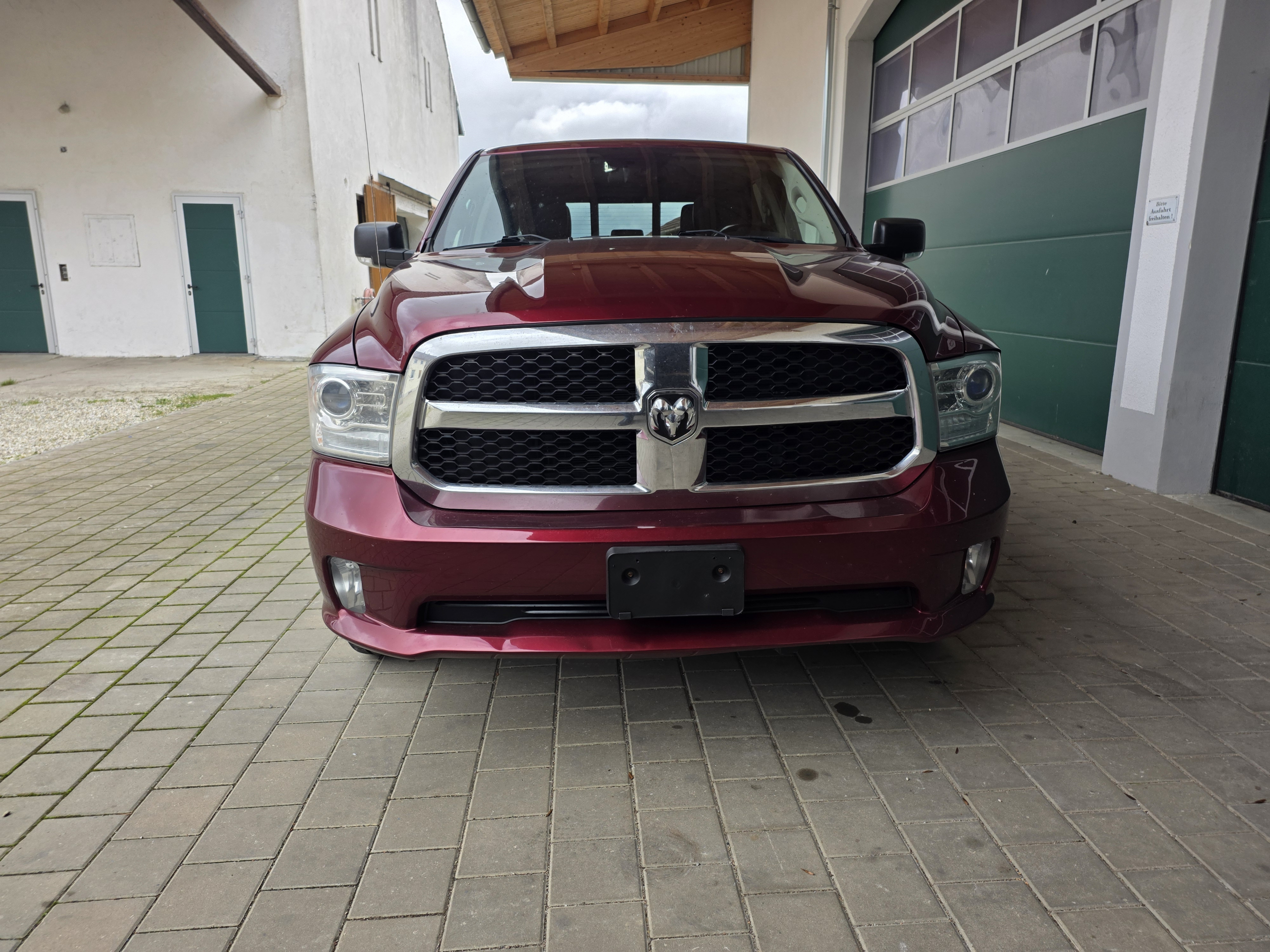 dodge ram sport gebraucht Germany zu verkaufen Magdeburg
