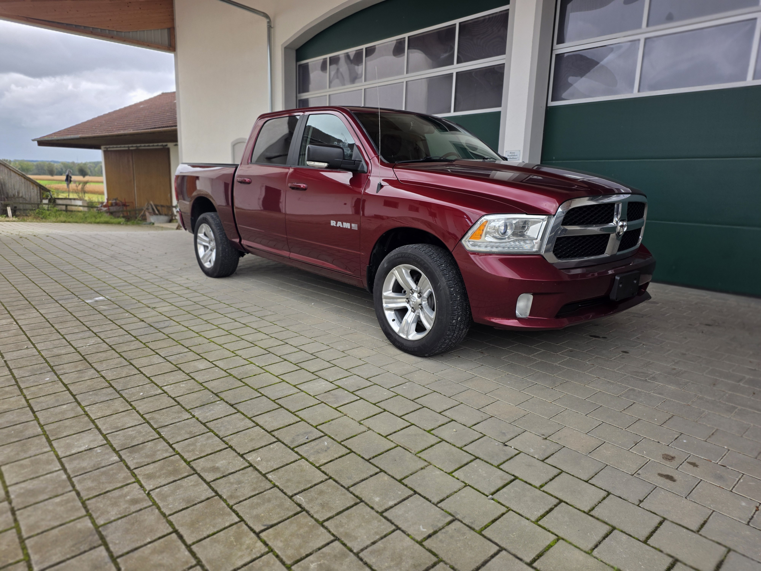 dodge ram sport gebraucht Osterreich zu verkaufen Wels